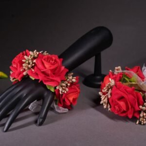 Red Flower with Golden Pollen Hand Bracelet